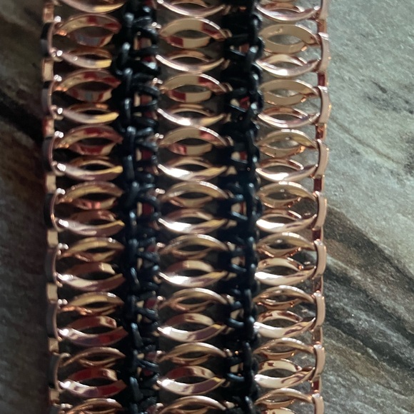 FAC - Rose gold and black faux leather bracelet - Picture 2 of 3